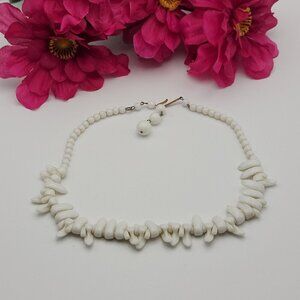 Vintage White Milk Glass Spike Beaded Tribal Choker Necklace 16.5 In Hook Clasp